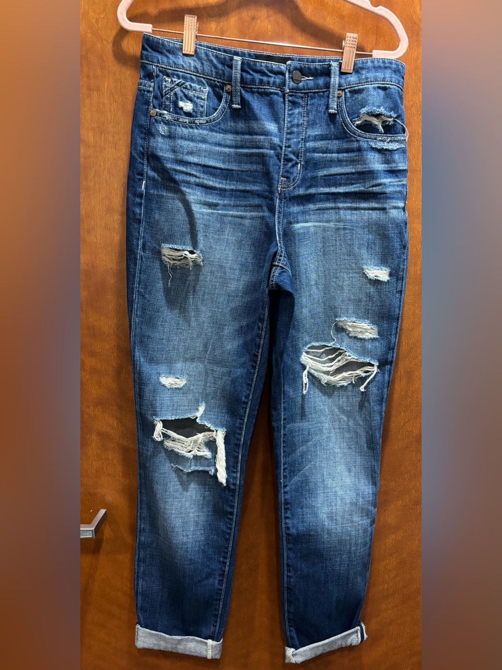 Buckle Black Distressed Cropped Ankle Jeans - Blue